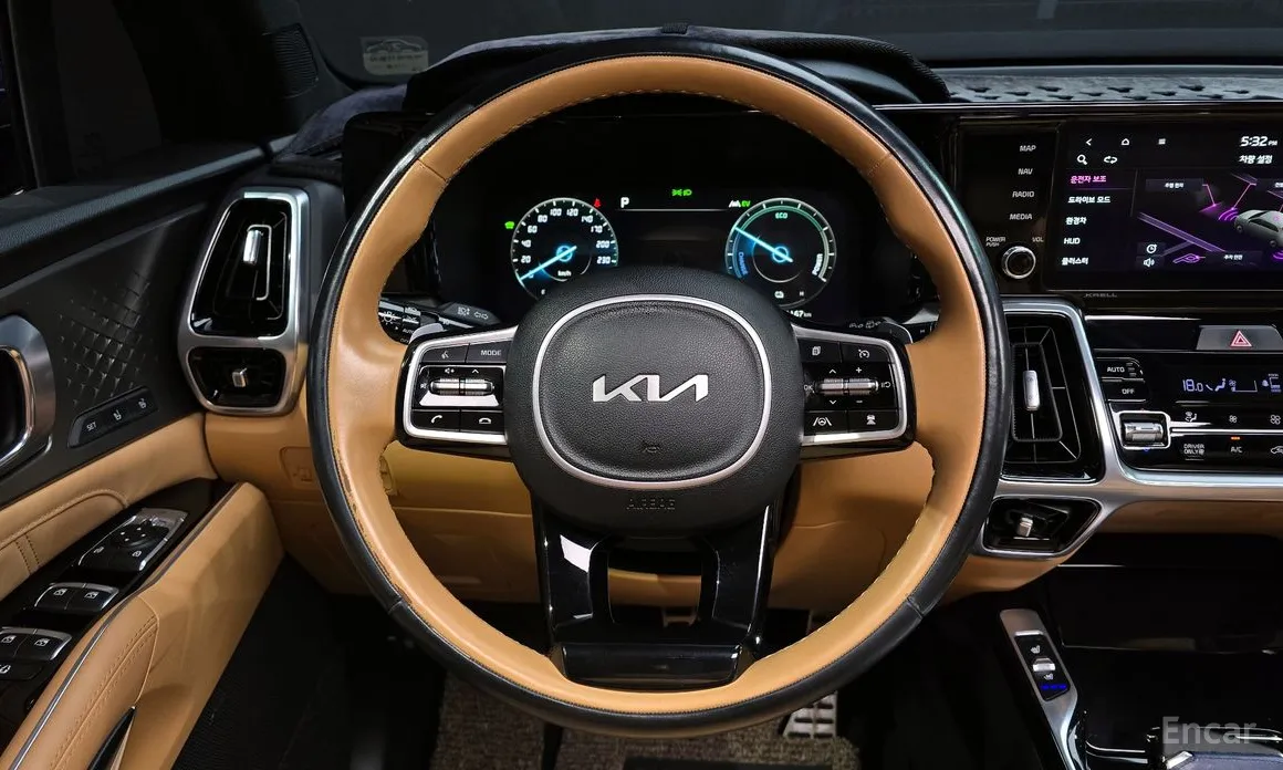 Фото 13 - Kia Sorento