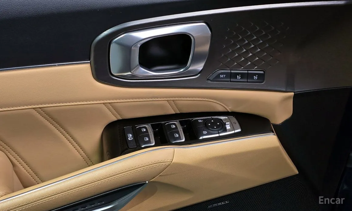 Фото 18 - Kia Sorento