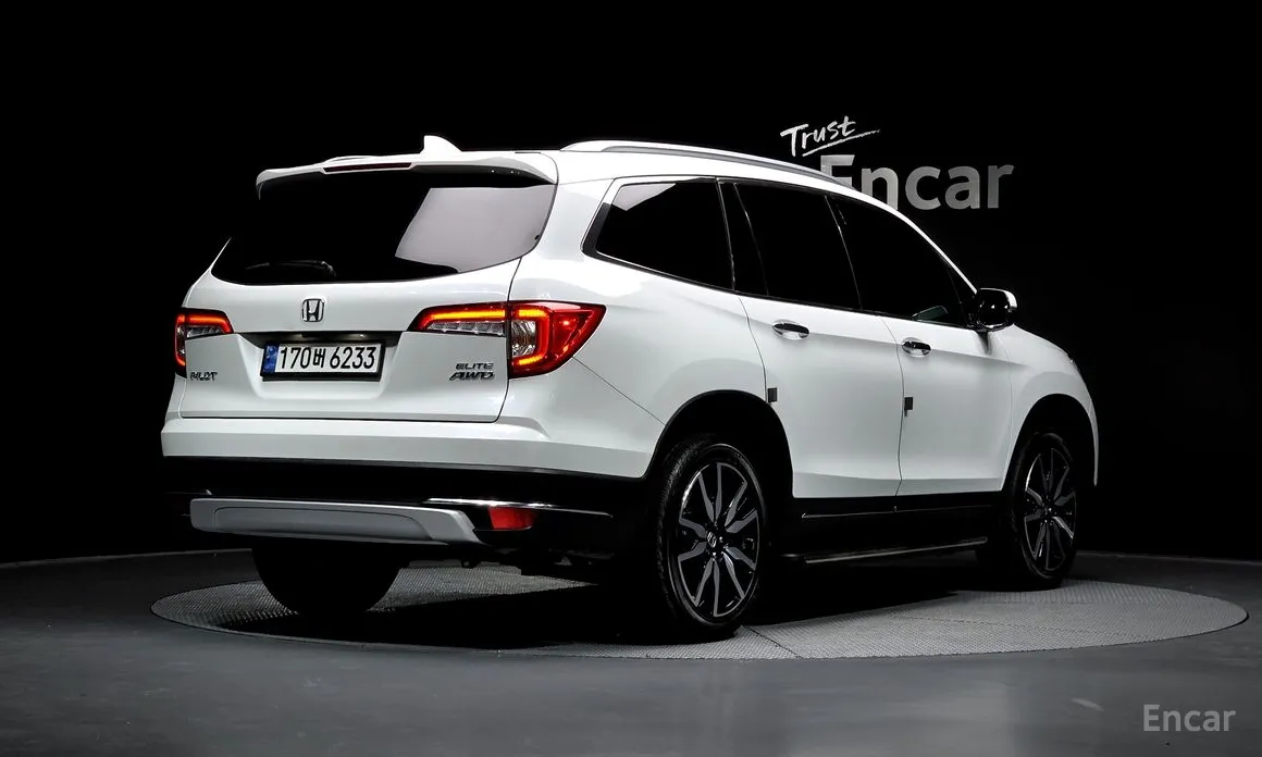 Фото 2 - Honda Pilot