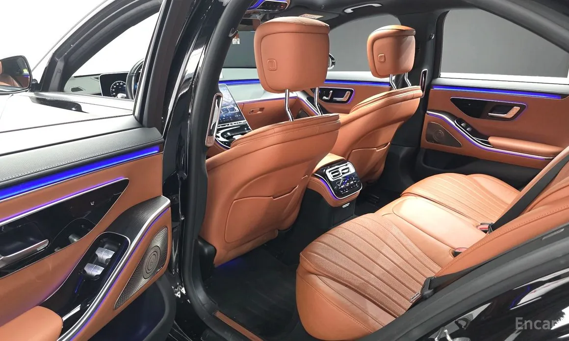 Фото 12 - Mercedes-Benz S-Class