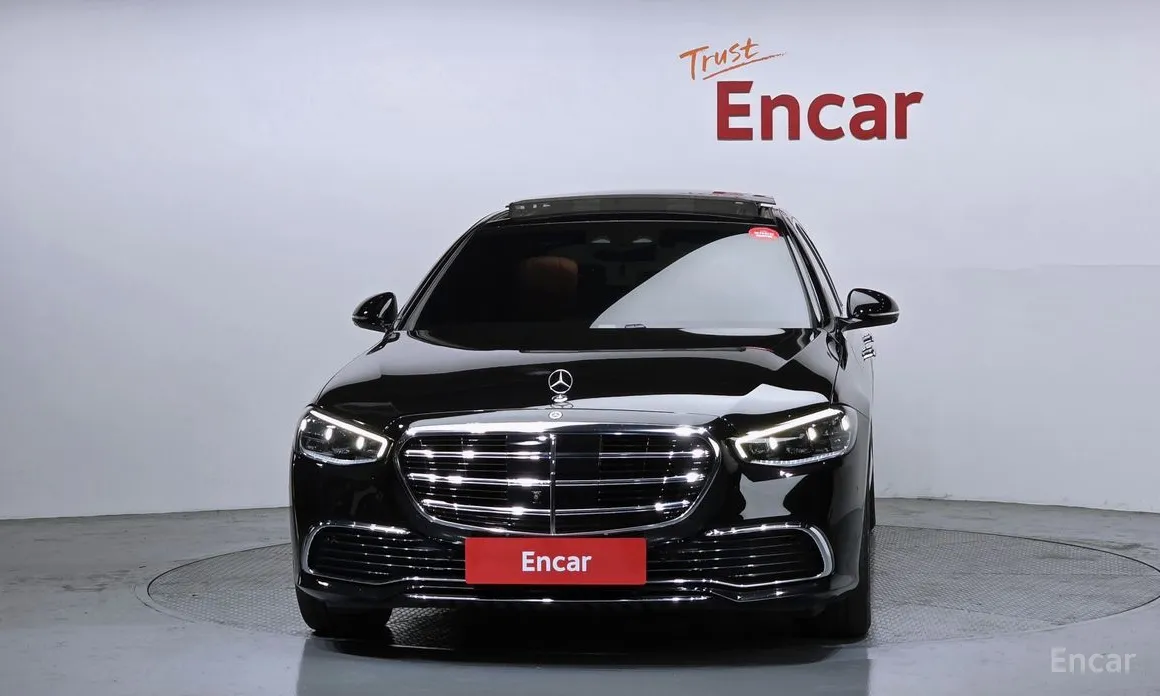 Фото 3 - Mercedes-Benz S-Class