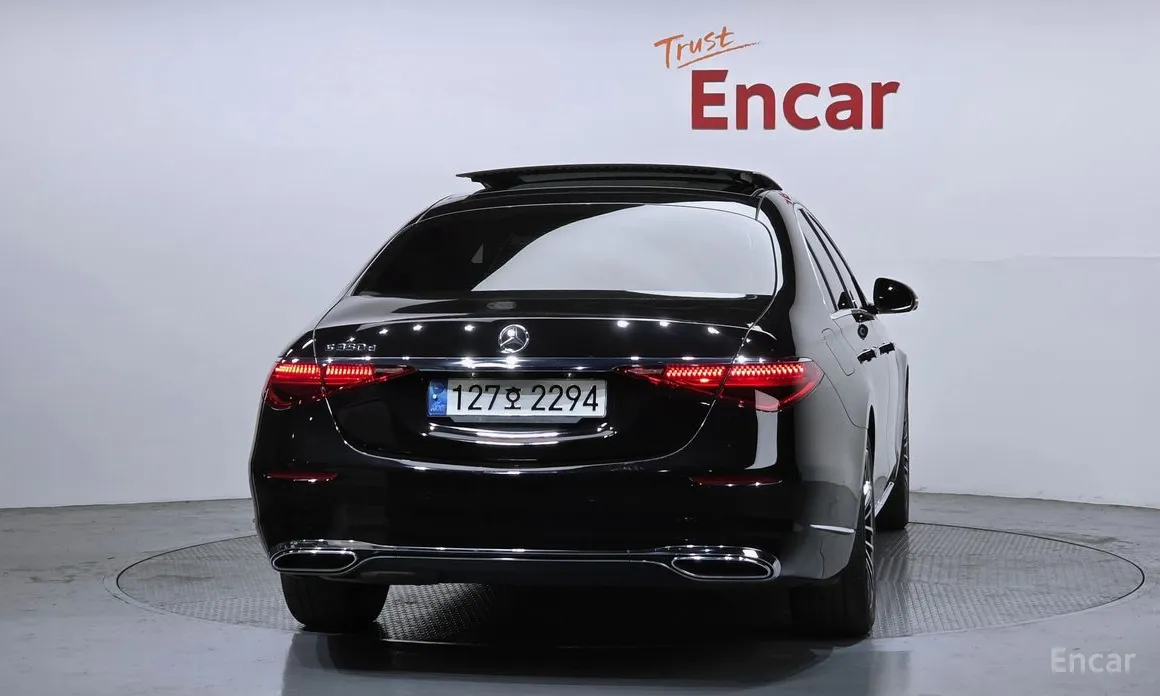 Фото 4 - Mercedes-Benz S-Class