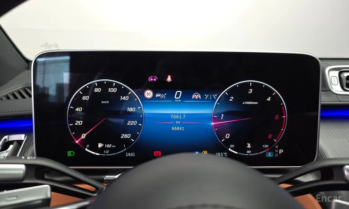 Фото 8 - Mercedes-Benz S-Class