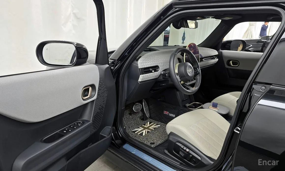 Фото 10 - Mini Cooper