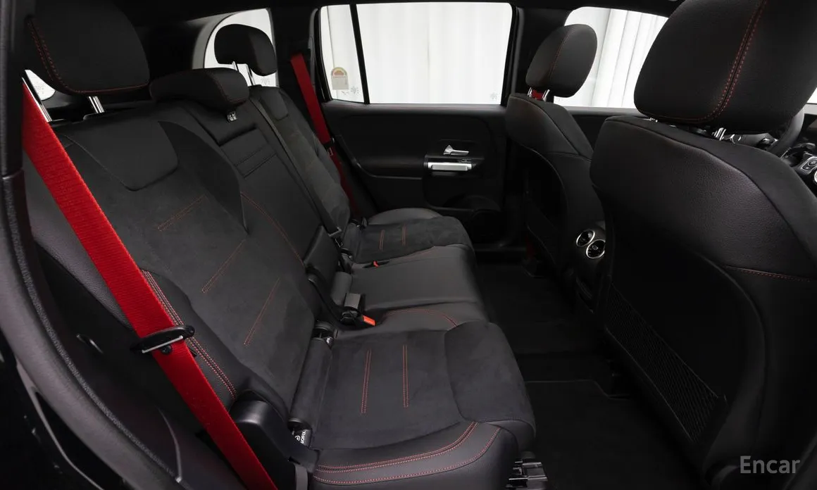 Mercedes-Benz GLB-Class 2020 AMG GLB35 4MATIC