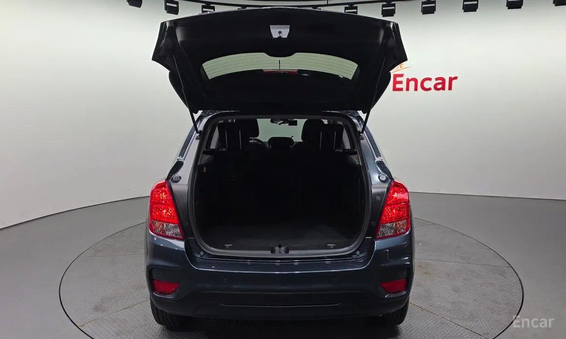 Фото 20 - Chevrolet Trax