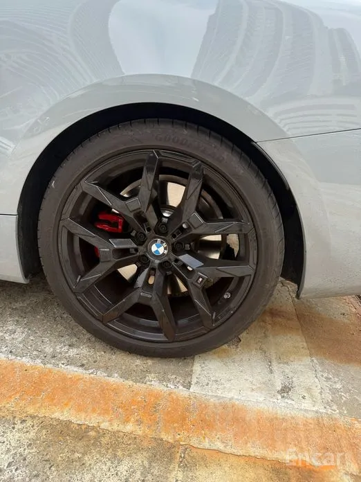 Photo 17 - BMW 4 Series