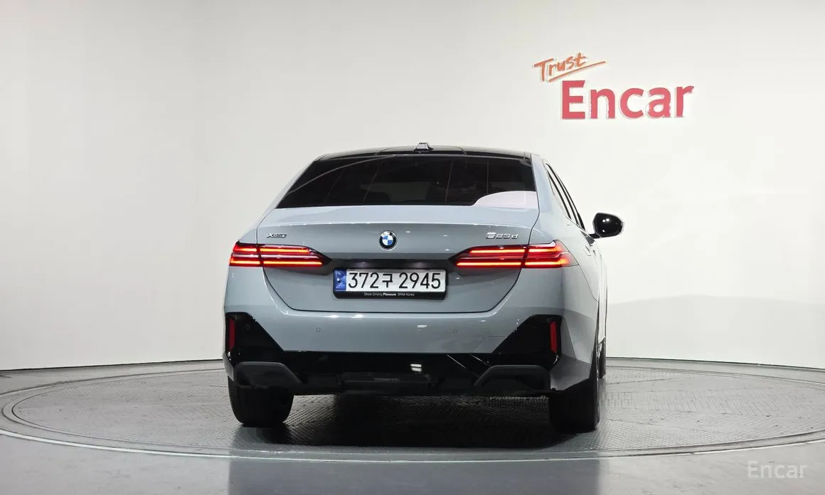 Фото 4 - BMW 5 Series