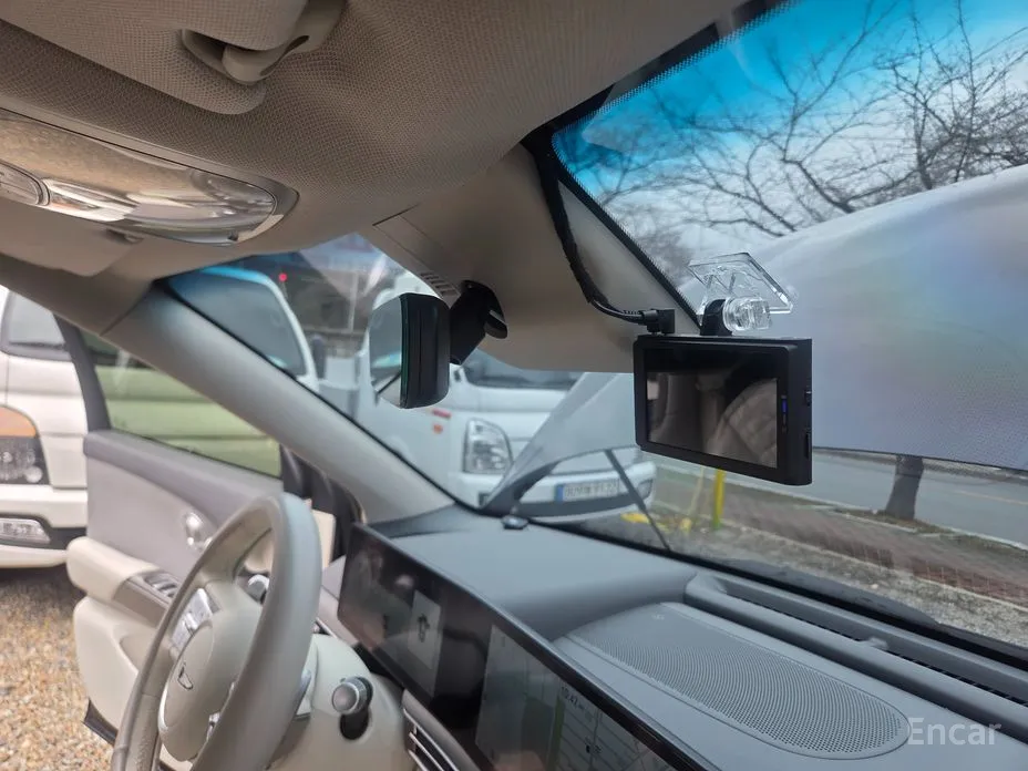 Фото 16 - Genesis GV60