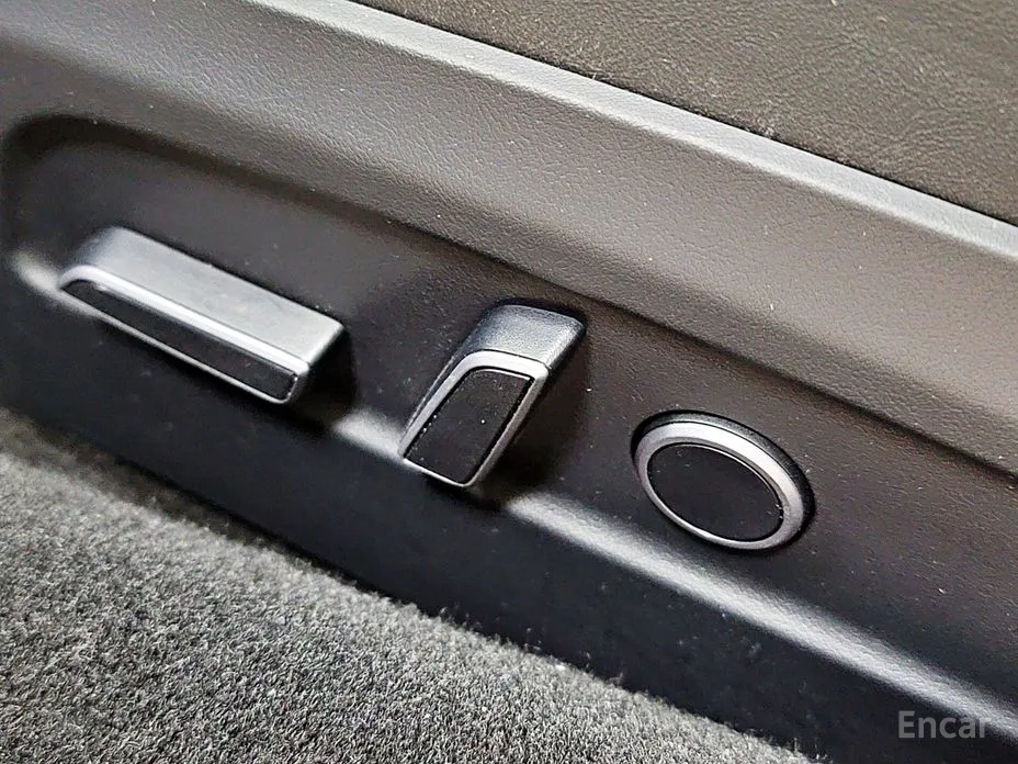 Фото 17 - Tesla Model 3