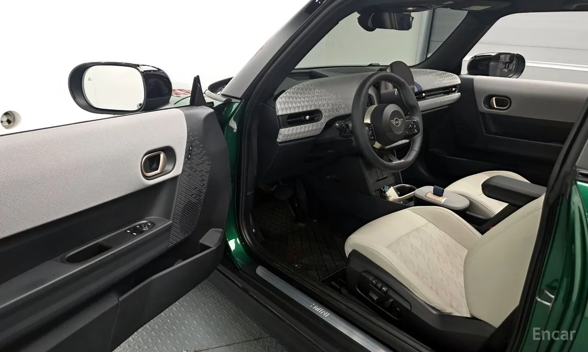 Фото 10 - Mini Cooper