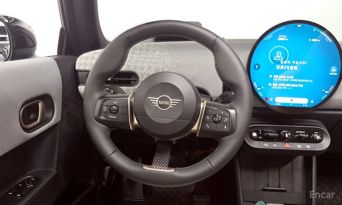 Фото 13 - Mini Cooper