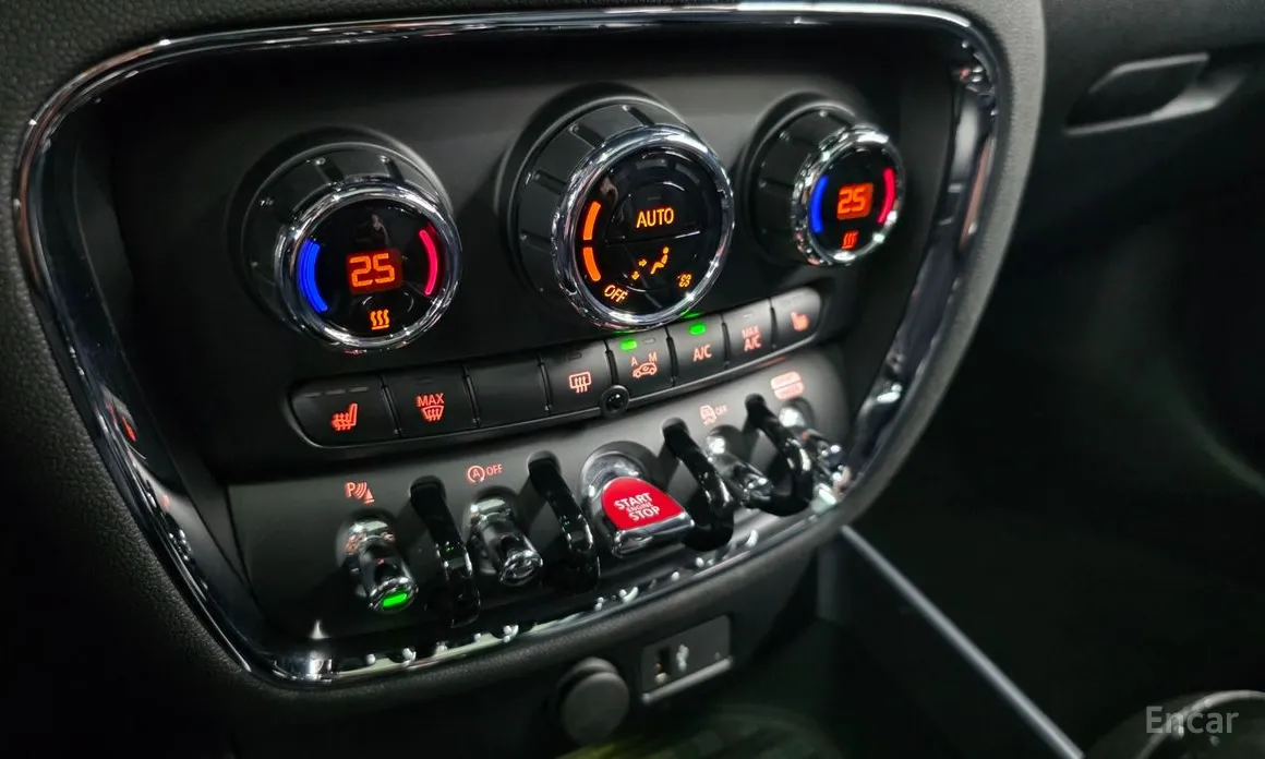 Фото 18 - Mini Clubman