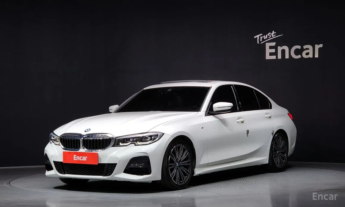 Photo 1 - BMW 3 Series