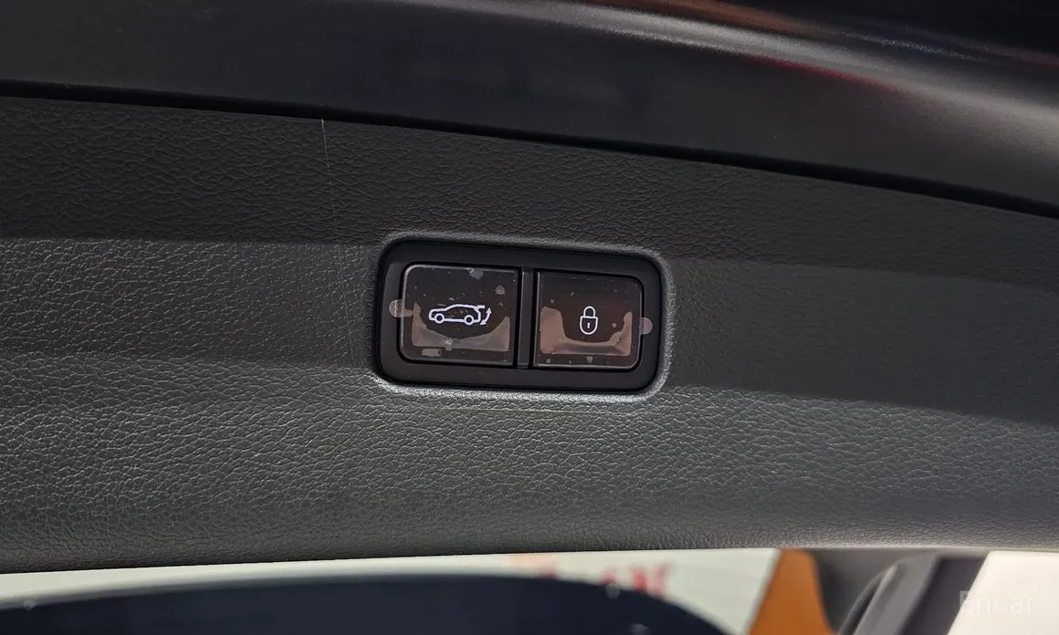Фото 20 - Genesis GV80