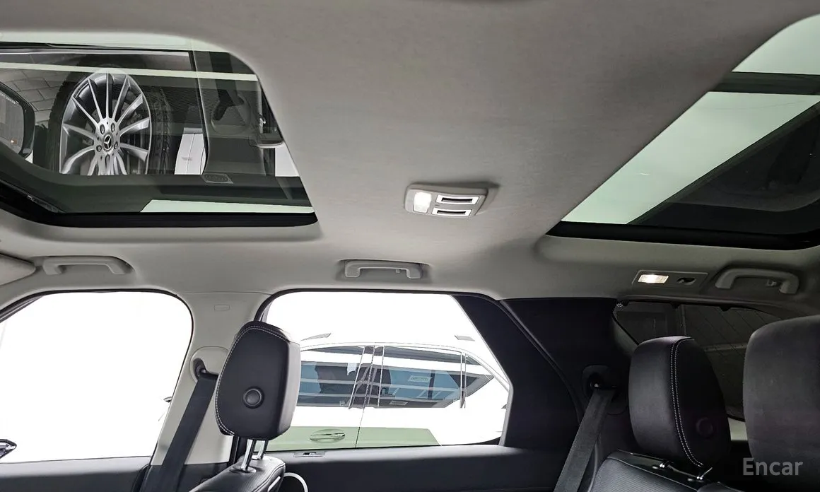 Photo 19 - Land Rover Discovery