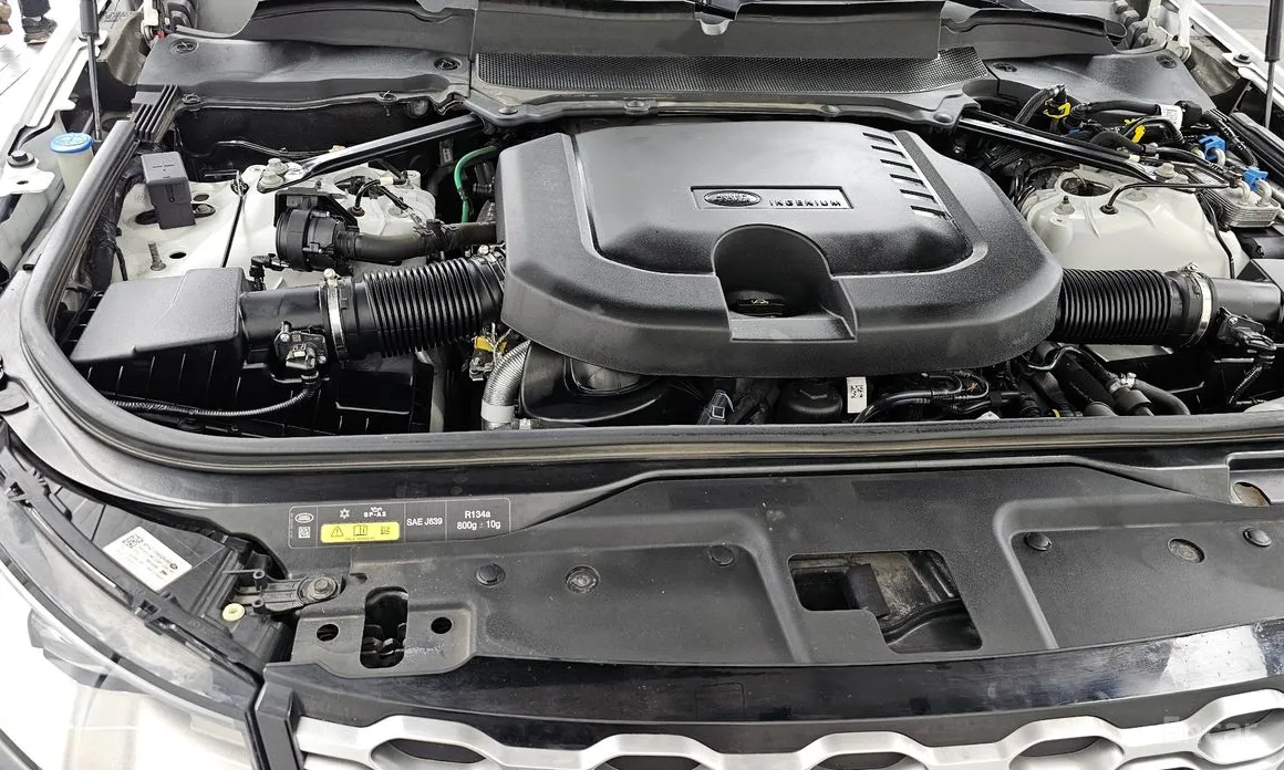 Photo 6 - Land Rover Discovery