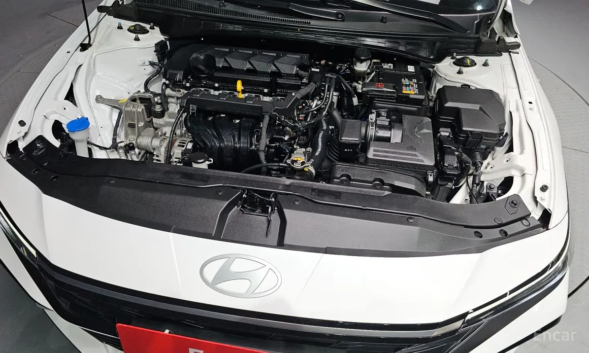 Hyundai Avante 2023 1.6