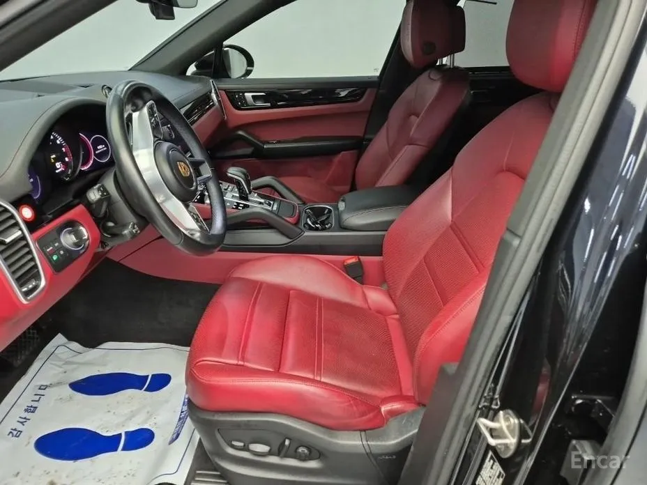 Фото 12 - Porsche Cayenne