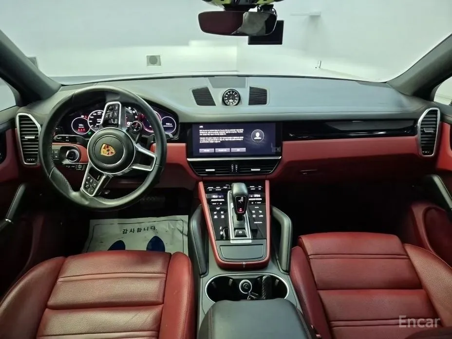 Фото 7 - Porsche Cayenne