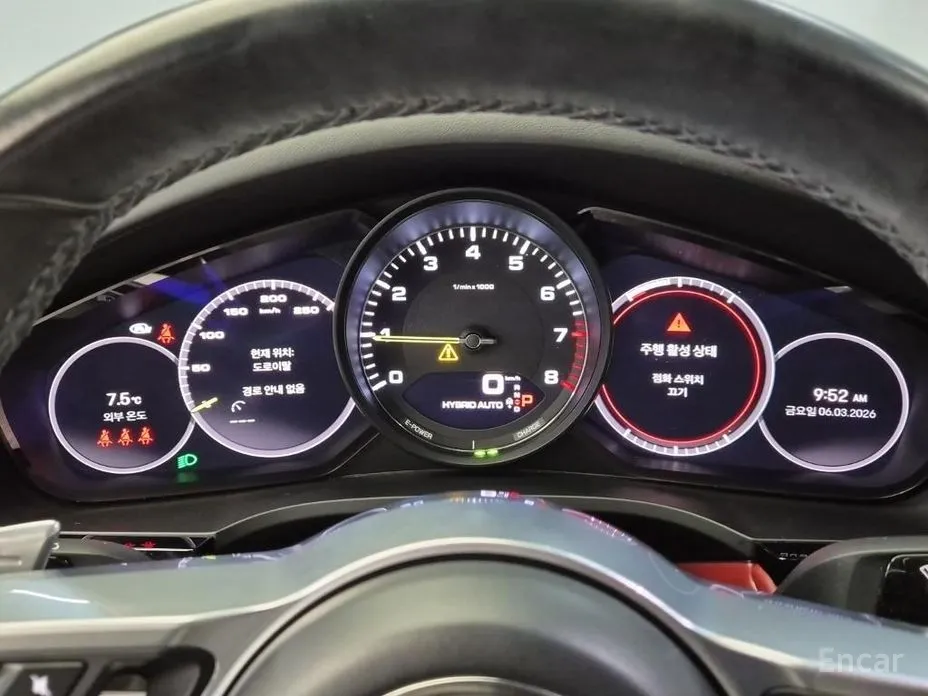 Фото 8 - Porsche Cayenne