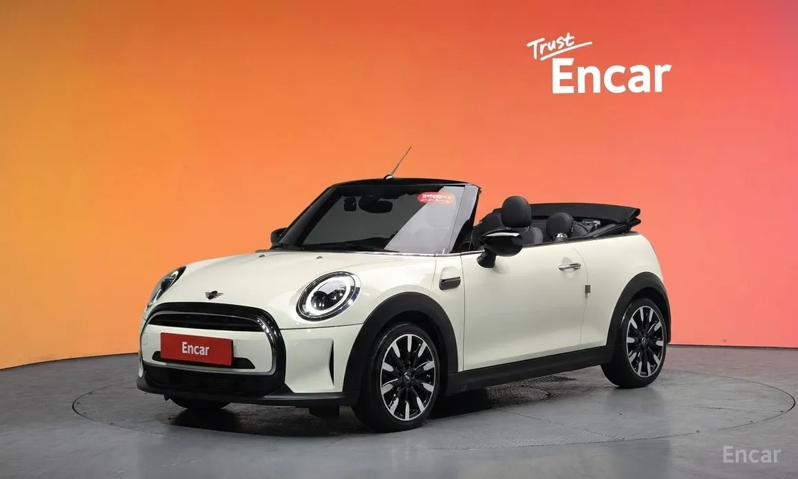 Фото 1 - Mini Cooper Convertible