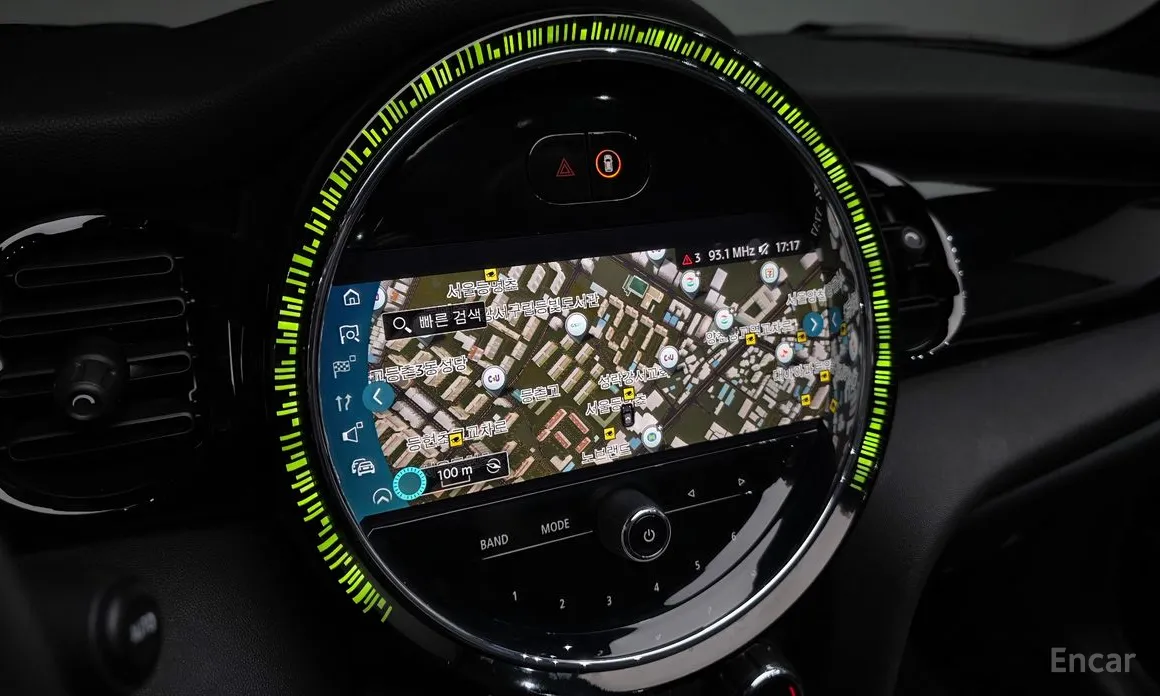 Фото 16 - Mini Cooper Convertible