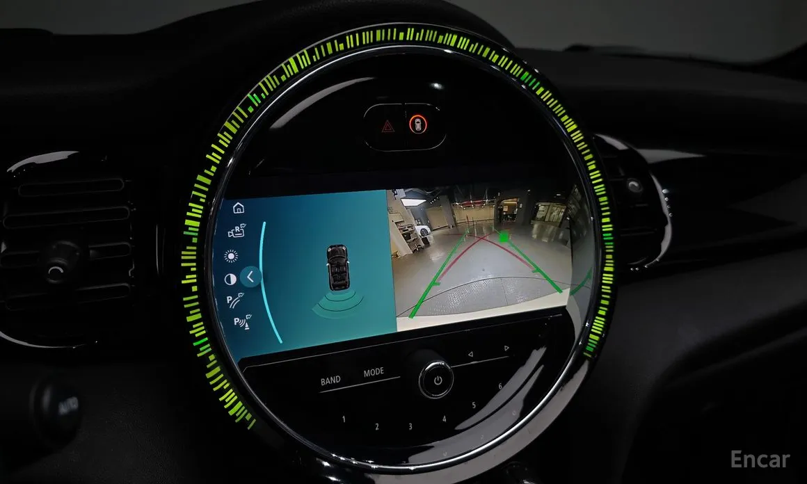 Фото 17 - Mini Cooper Convertible