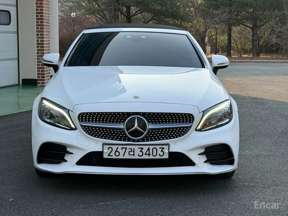 Photo 1 - Mercedes-Benz C-Class