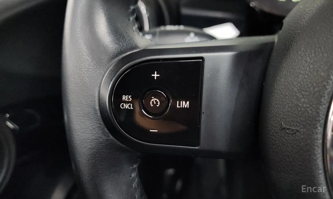 Фото 15 - Mini Cooper