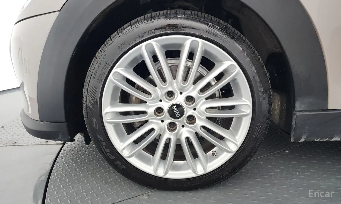 Фото 5 - Mini Cooper