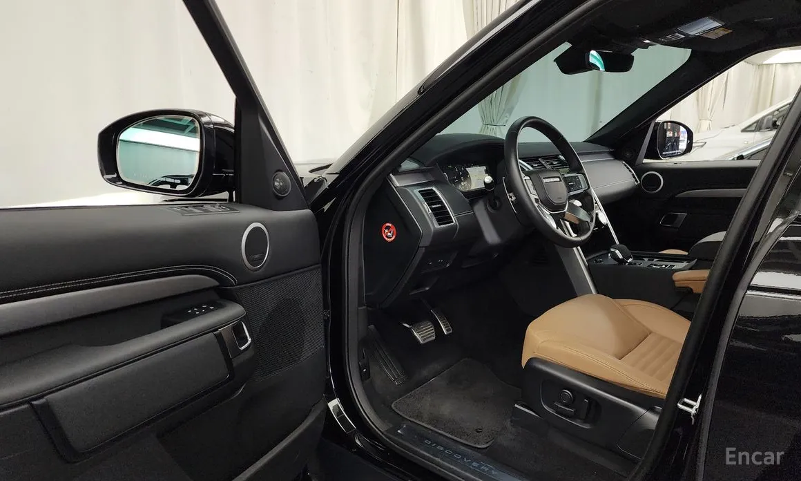 Фото 10 - Land Rover Discovery