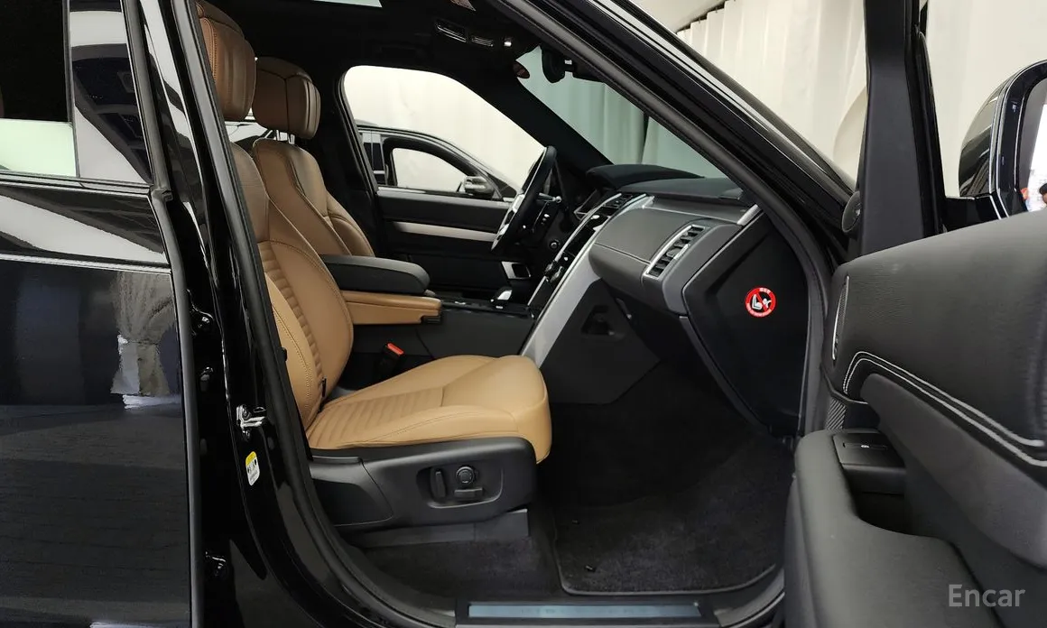 Фото 11 - Land Rover Discovery