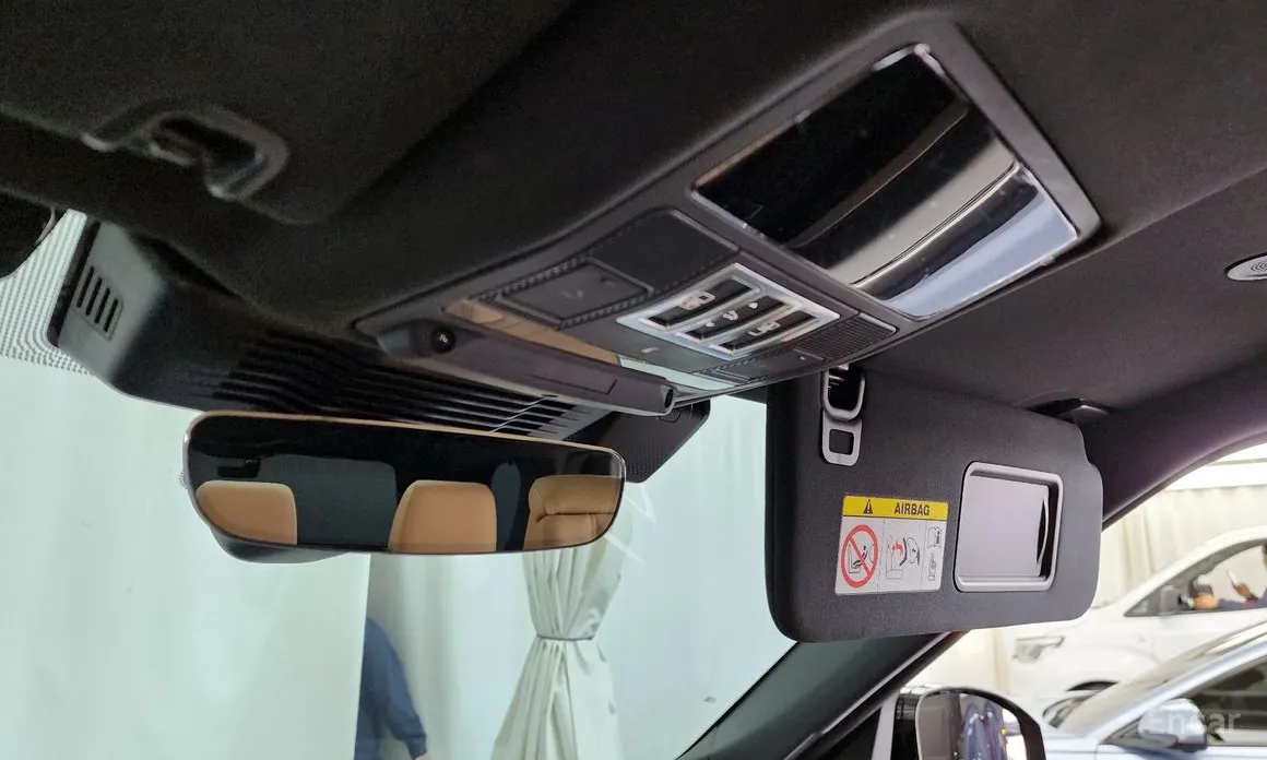 Фото 16 - Land Rover Discovery