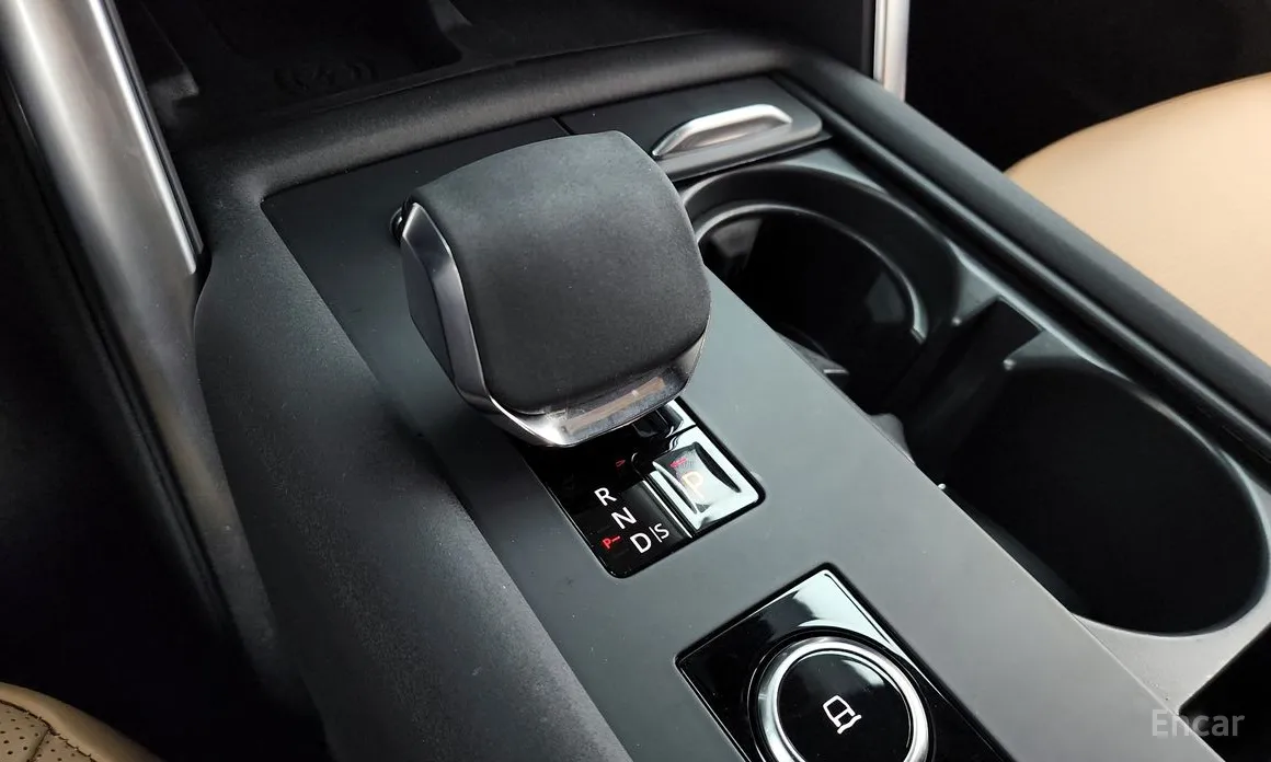 Фото 9 - Land Rover Discovery