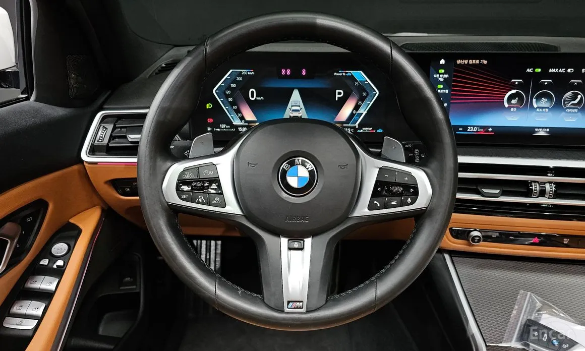 Photo 13 - BMW 3 Series