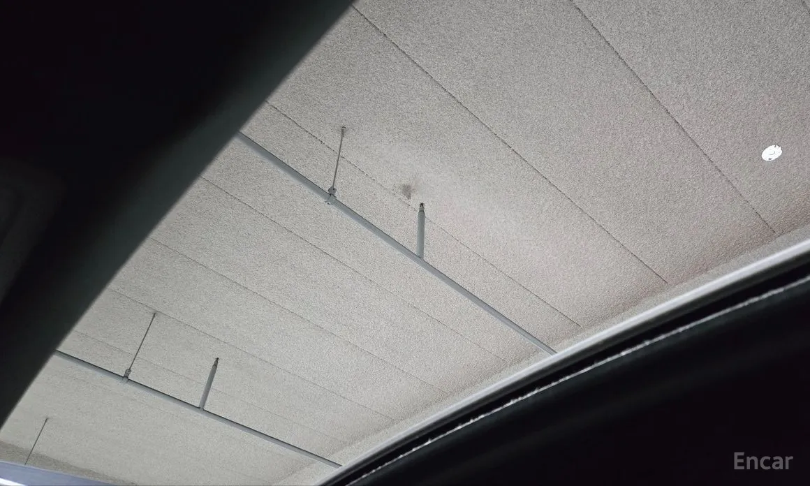 Фото 12 - Lexus ES