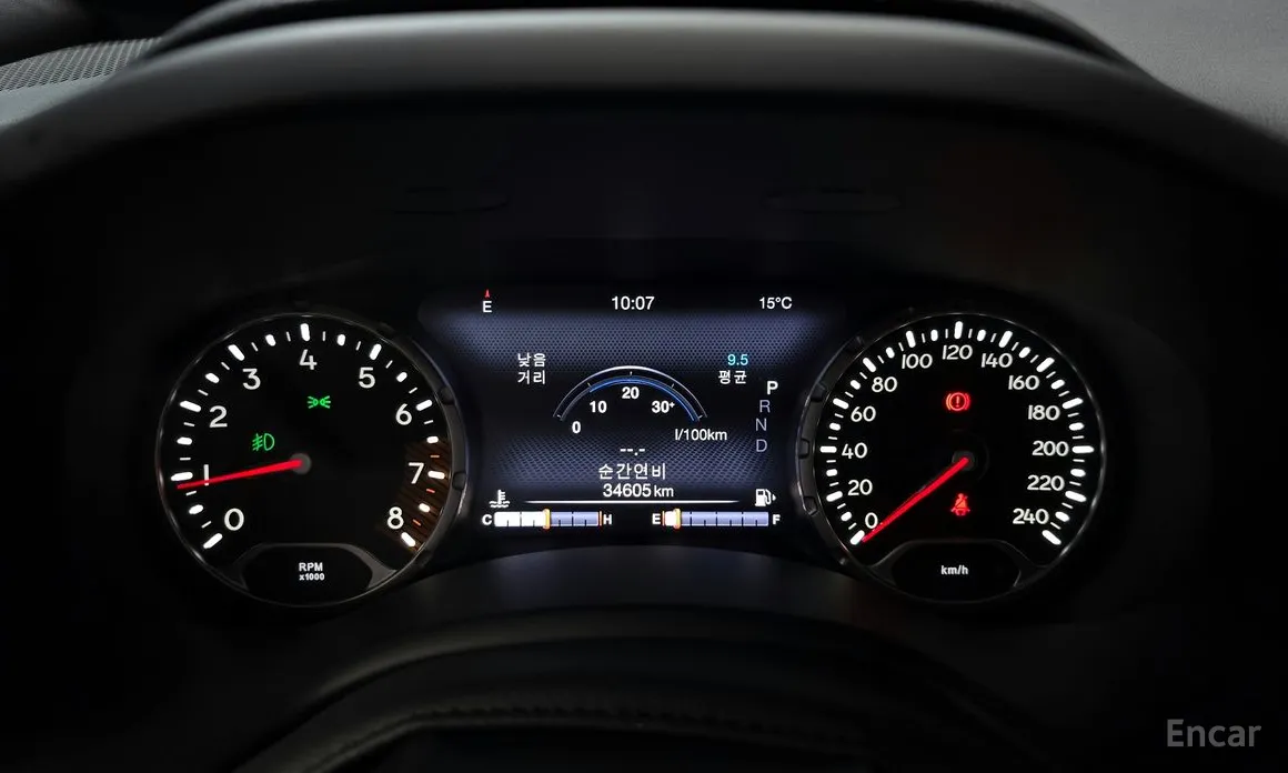 Фото 8 - Jeep Renegade