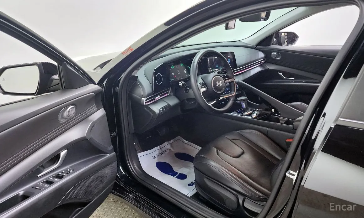 Hyundai Avante 2023 1.6