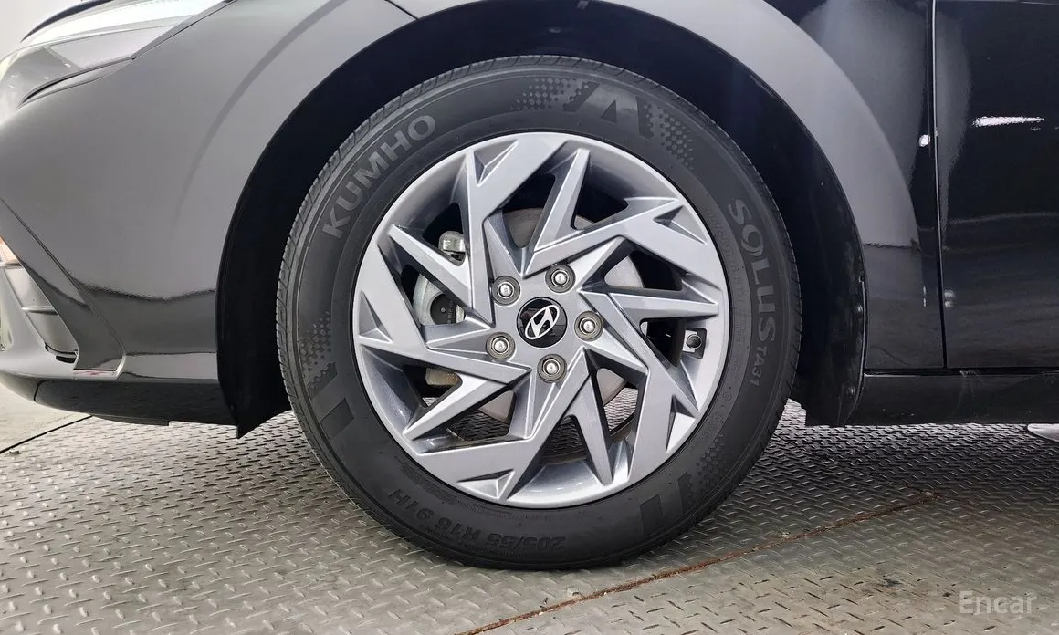 Hyundai Avante 2023 1.6