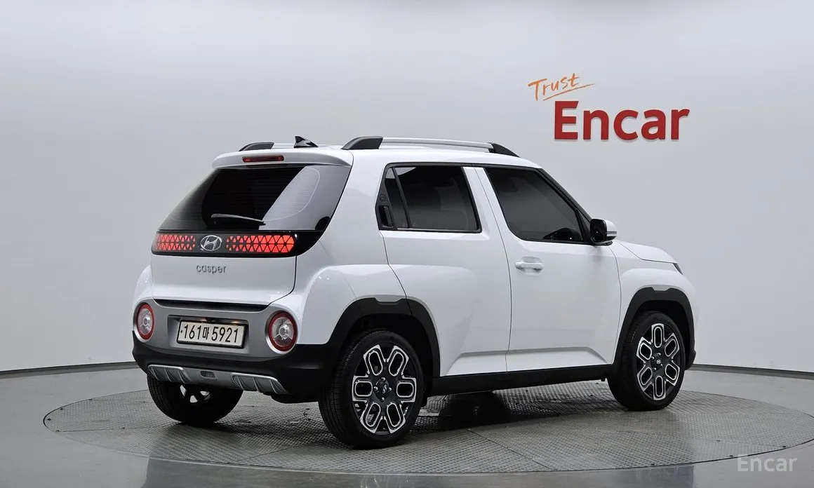 Фото 2 - Hyundai Casper