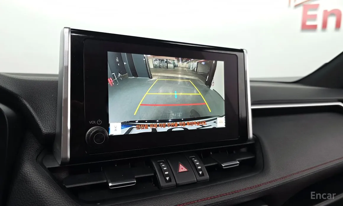 Photo 15 - Toyota RAV4