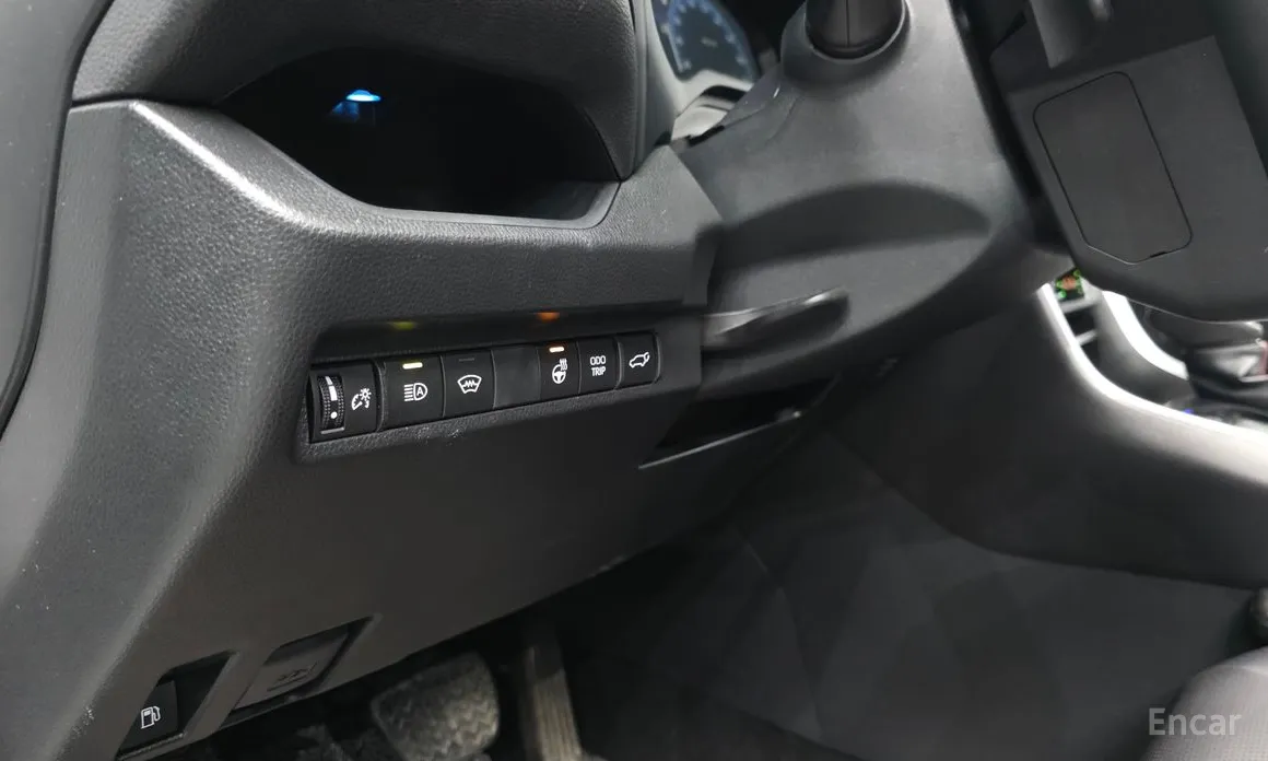 Photo 19 - Toyota RAV4