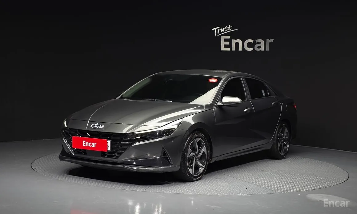 Фото 1 - Hyundai Avante