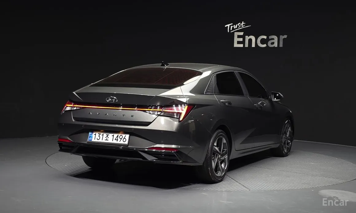 Фото 2 - Hyundai Avante