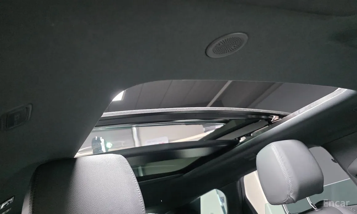 Фото 18 - Land Rover Range Rover Evoque