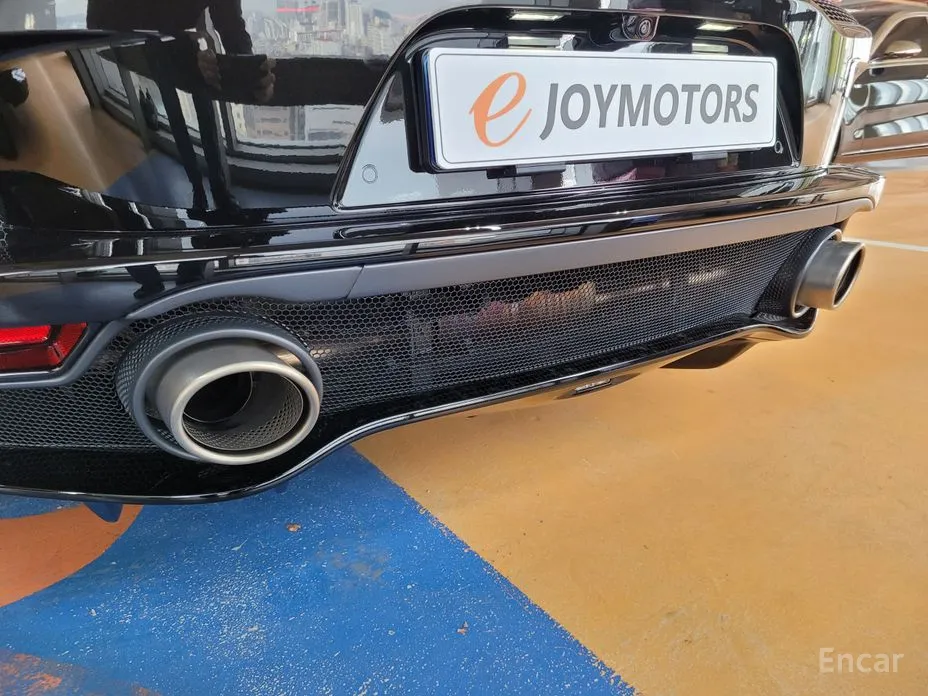 Фото 17 - McLaren GT