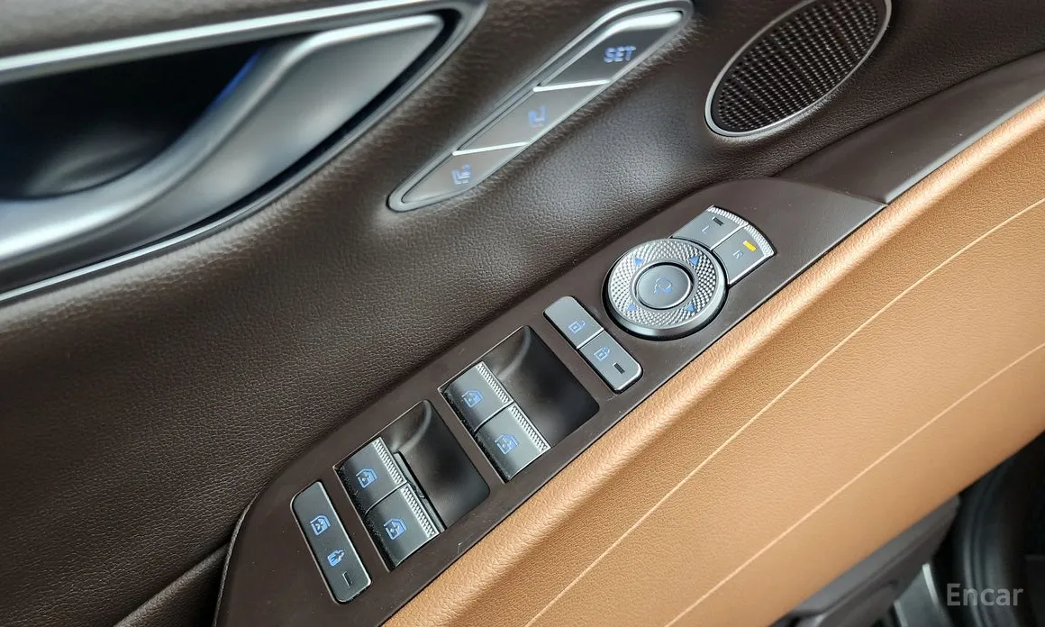 Фото 13 - Genesis G80