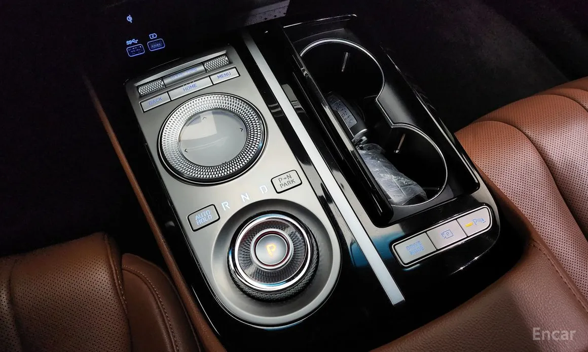 Фото 9 - Genesis G80