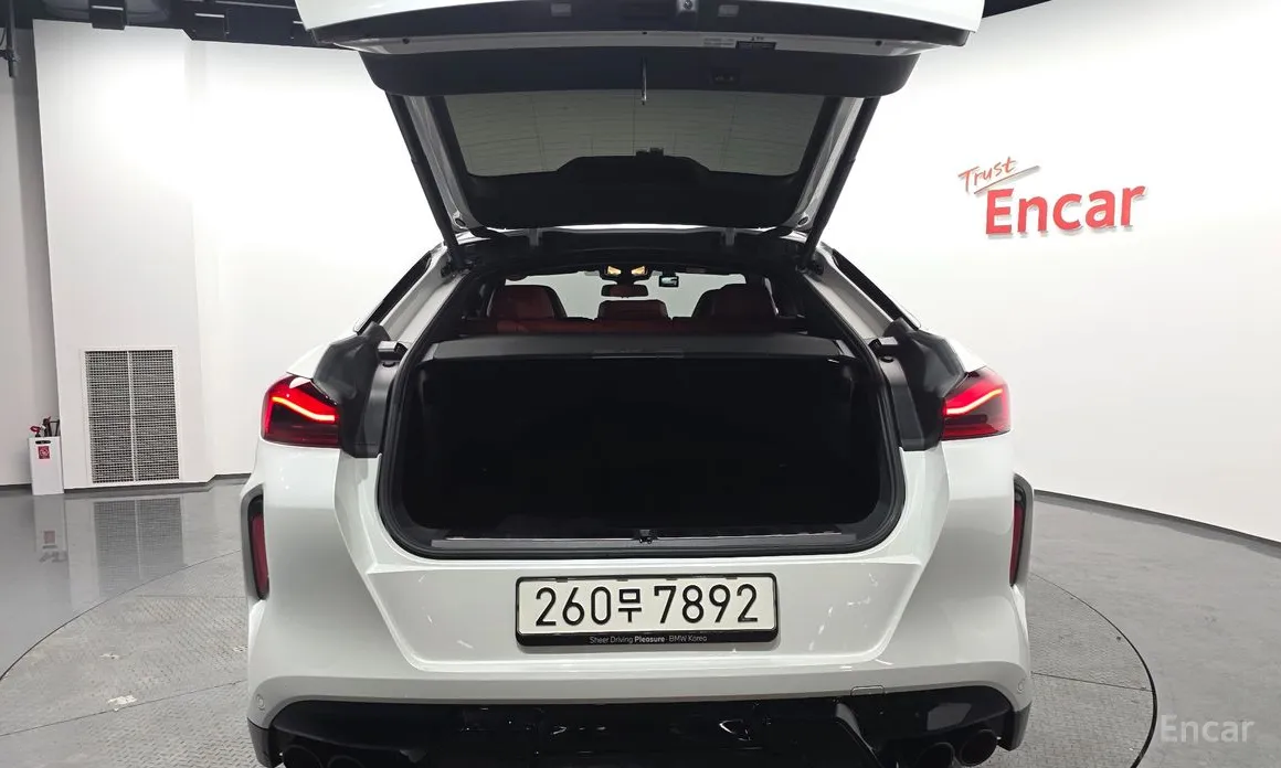 Фото 20 - BMW X6 M